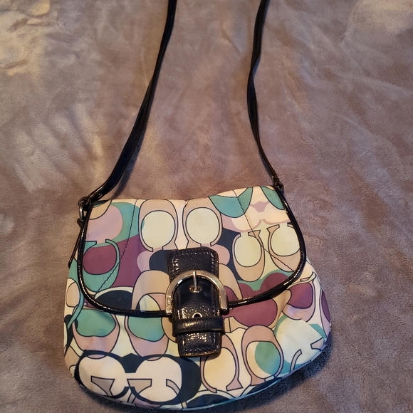 Coach purse - Picture 1 of 5